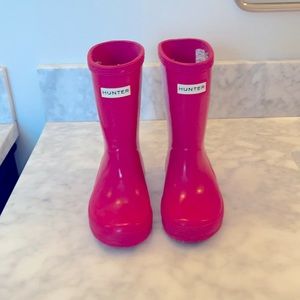 Classic Gloss Hunter Rain boots - Hot Pink EUC